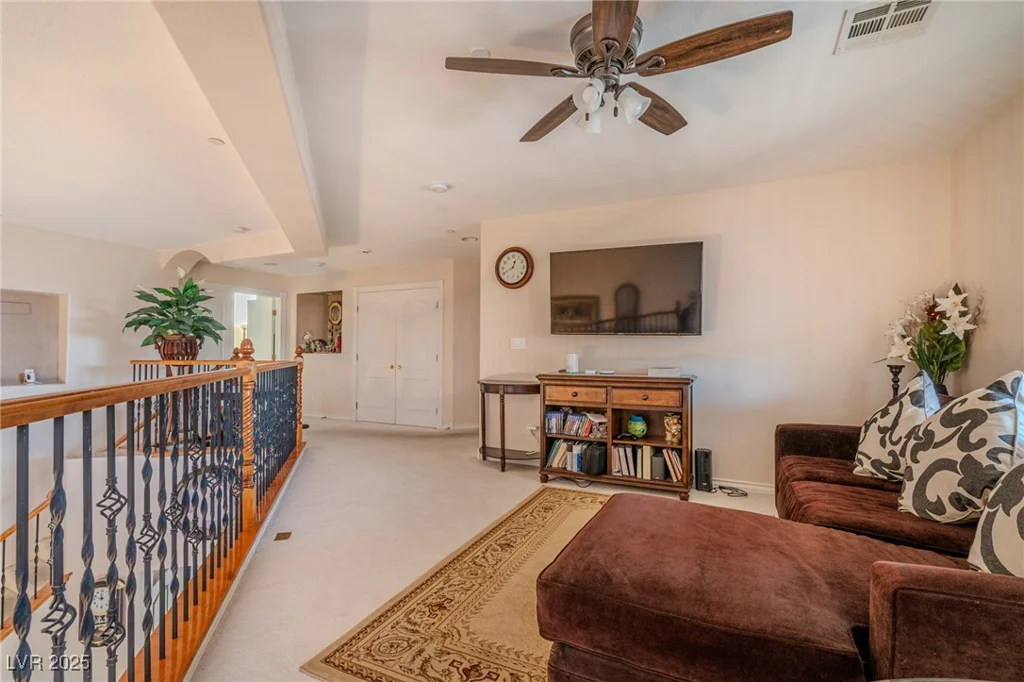 6632 Blue Hawaii, Las Vegas, NV 89110