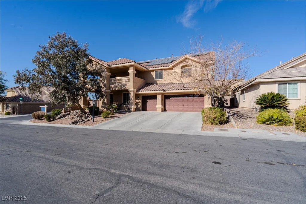 6632 Blue Hawaii, Las Vegas, NV 89110