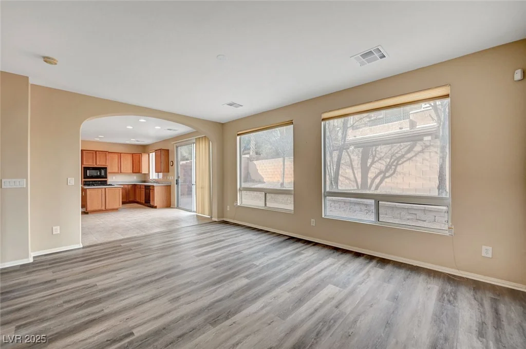 11740 Via Esperanza, Las Vegas, NV 89138
