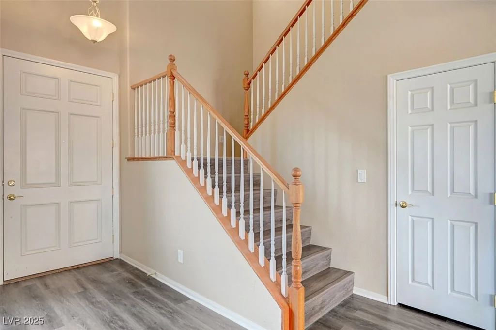 11740 Via Esperanza, Las Vegas, NV 89138
