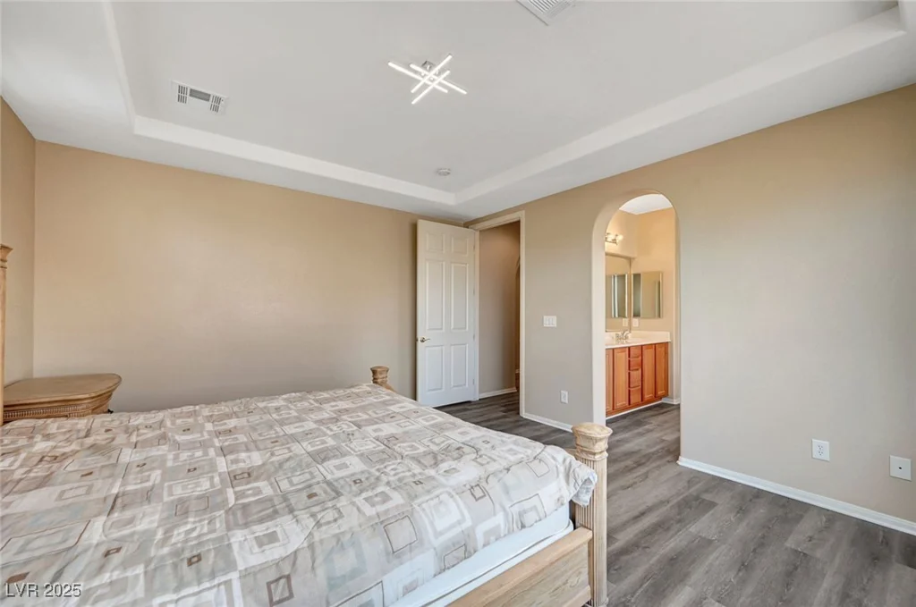 11740 Via Esperanza, Las Vegas, NV 89138
