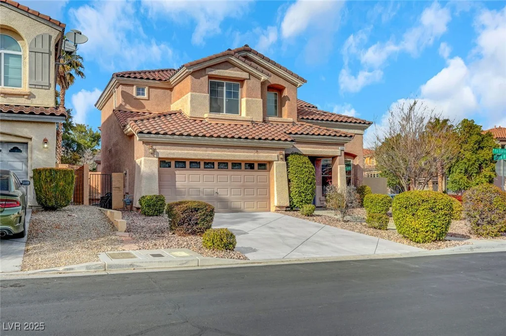 11740 Via Esperanza, Las Vegas, NV 89138