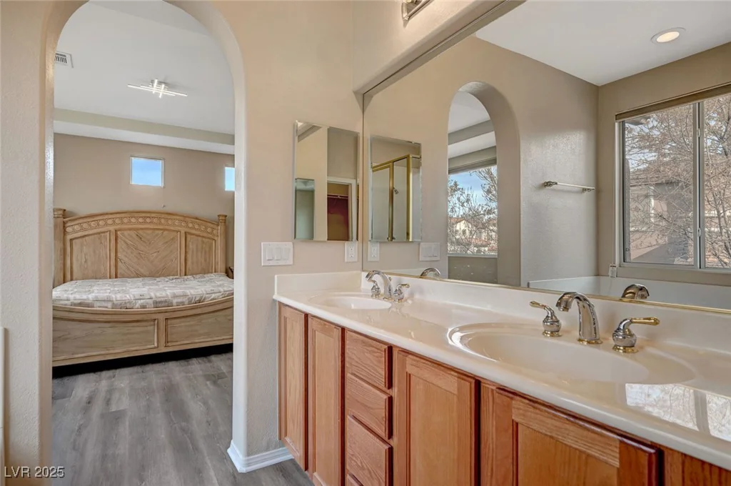 11740 Via Esperanza, Las Vegas, NV 89138