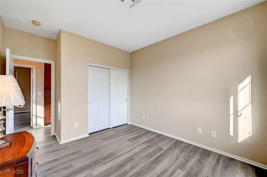 11740 Via Esperanza, Las Vegas, NV 89138