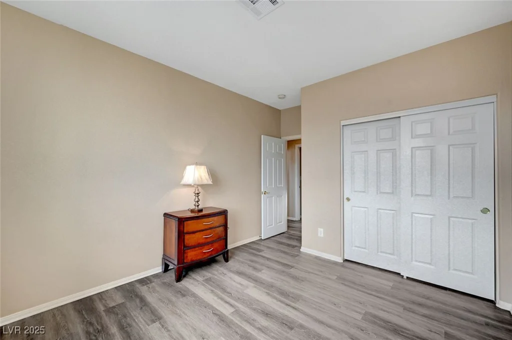 11740 Via Esperanza, Las Vegas, NV 89138