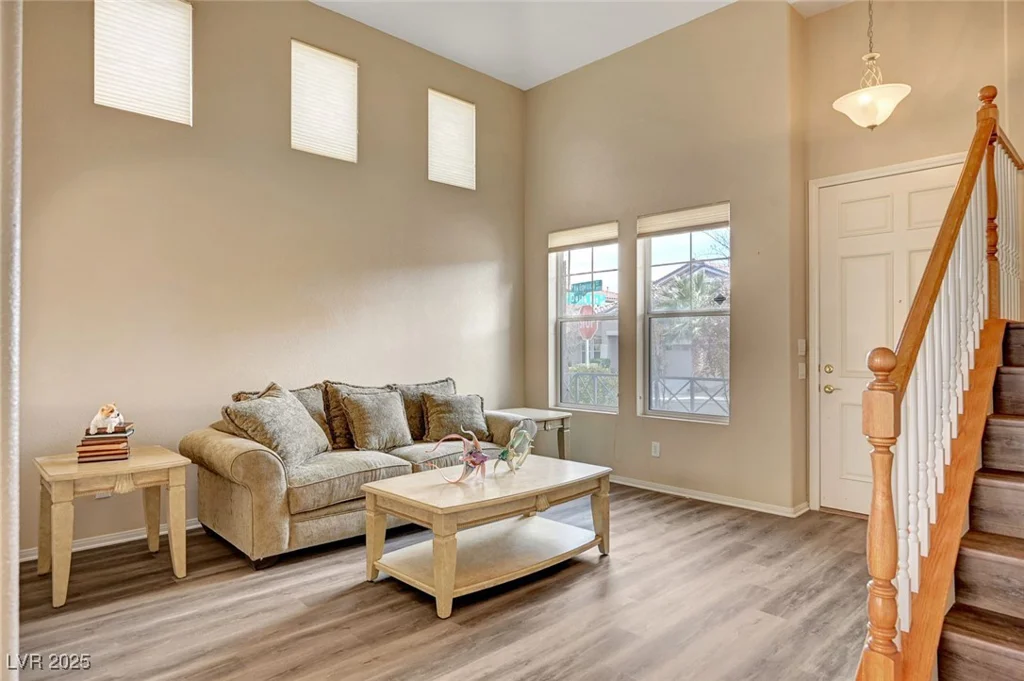 11740 Via Esperanza, Las Vegas, NV 89138