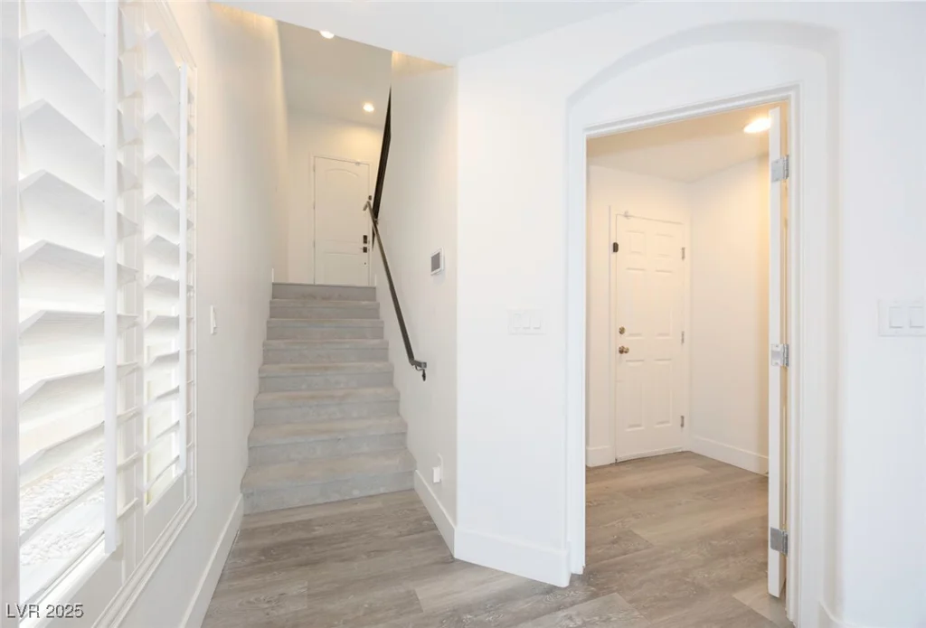 10658 Salmon Leap, Las Vegas, NV 89183
