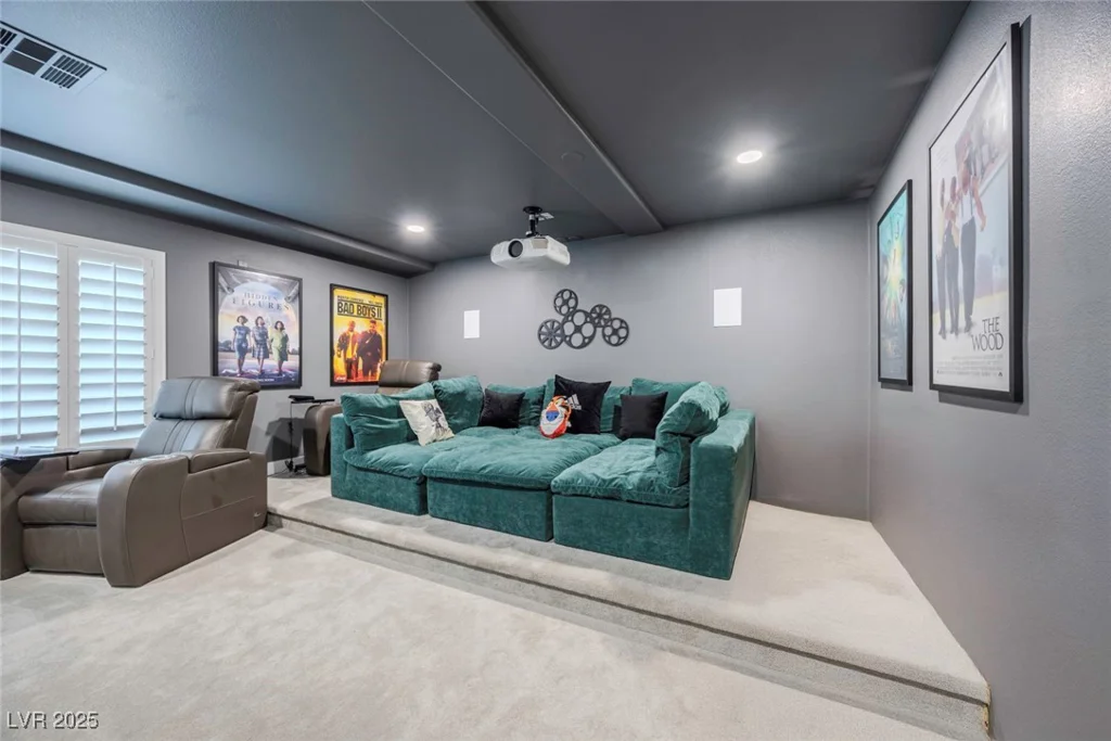 10658 Salmon Leap, Las Vegas, NV 89183