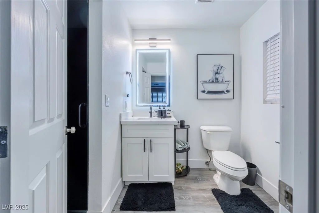 10658 Salmon Leap, Las Vegas, NV 89183