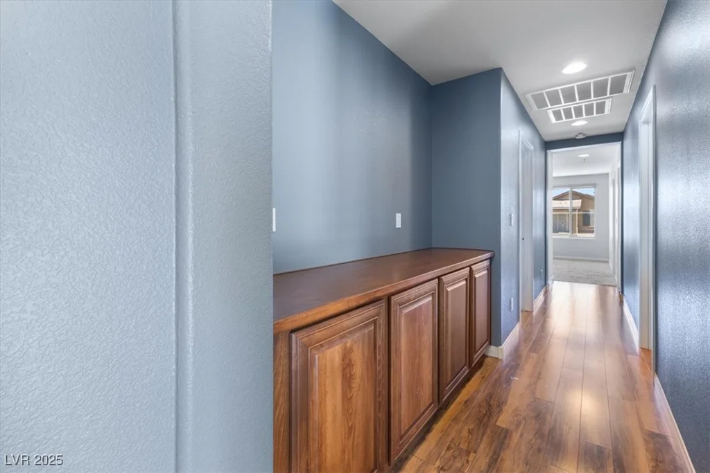 8555 Burning Bridge, Las Vegas, NV 89131