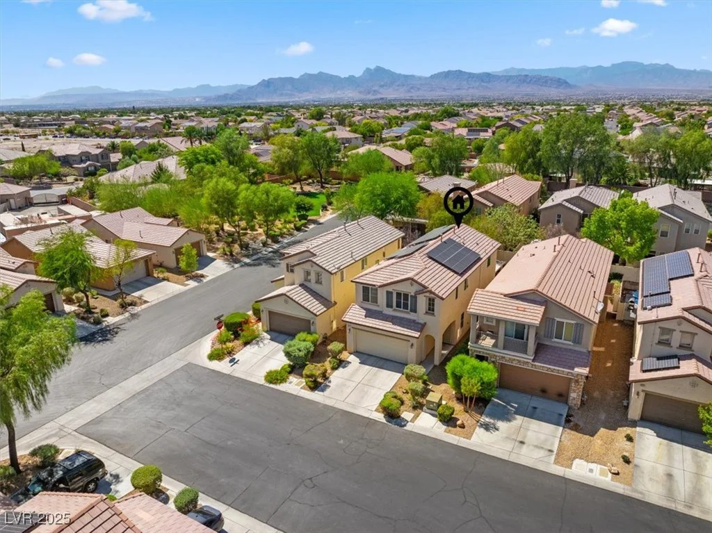 8555 Burning Bridge, Las Vegas, NV 89131