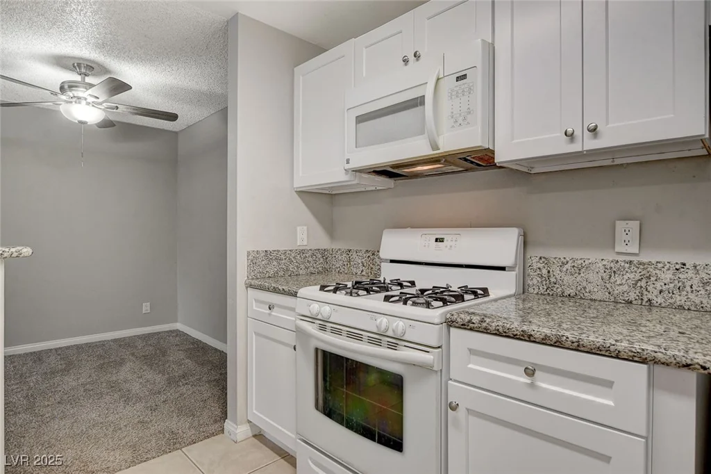2200 Fort Apache, Las Vegas, NV 89117