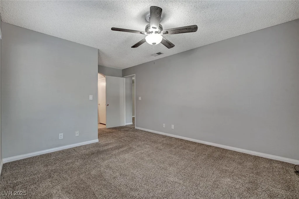 2200 Fort Apache, Las Vegas, NV 89117
