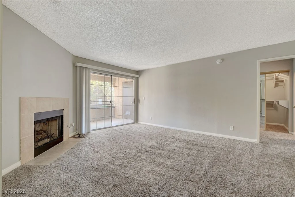 2200 Fort Apache, Las Vegas, NV 89117