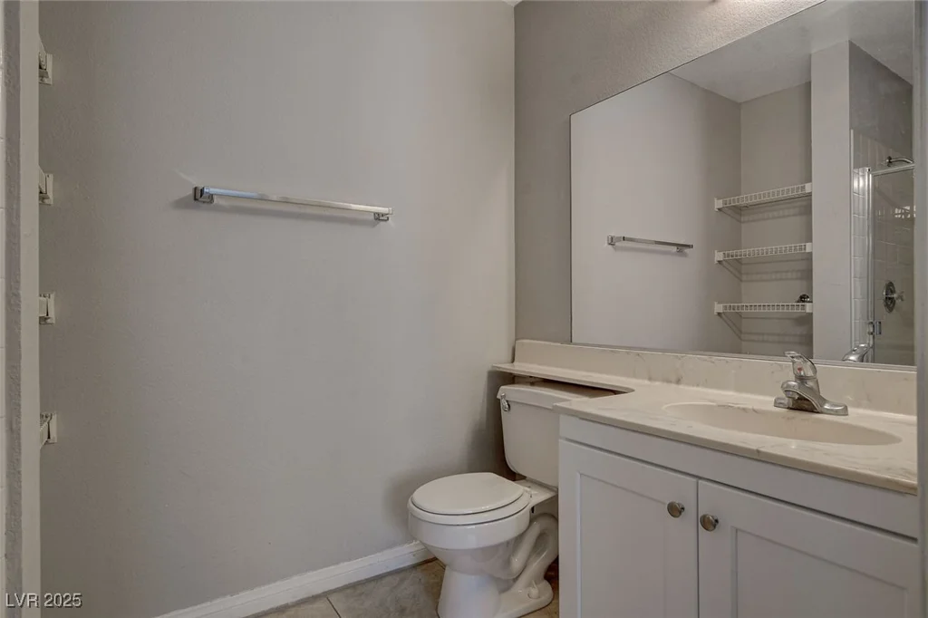 2200 Fort Apache, Las Vegas, NV 89117