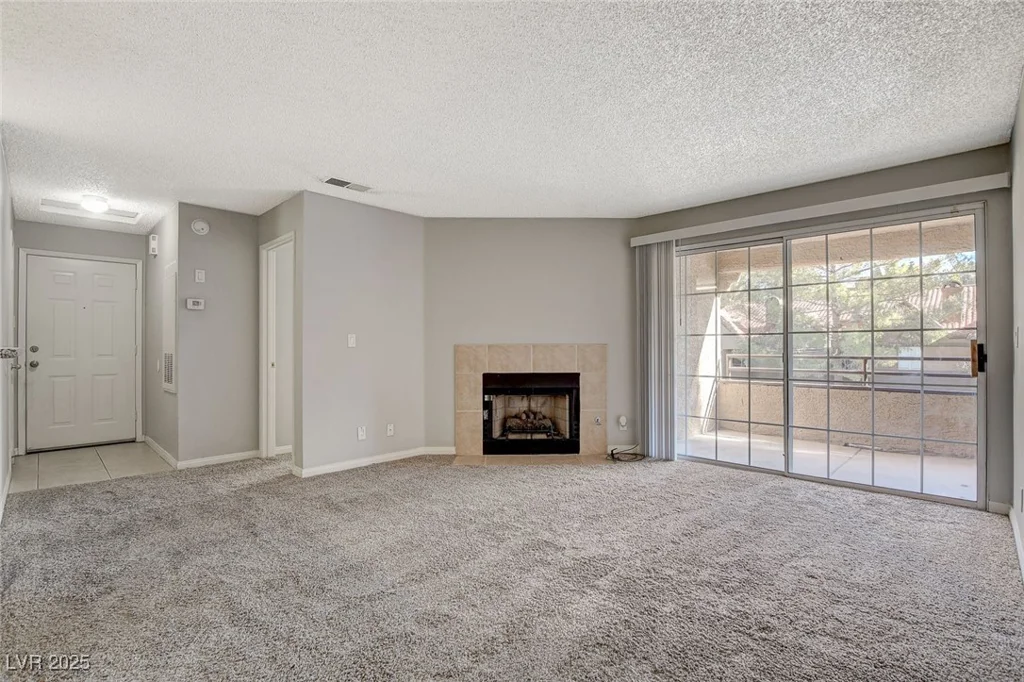2200 Fort Apache, Las Vegas, NV 89117