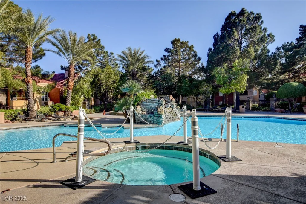 2200 Fort Apache, Las Vegas, NV 89117