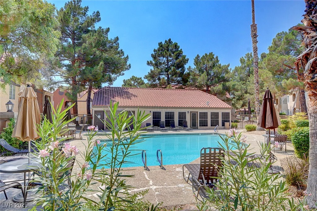 2200 Fort Apache, Las Vegas, NV 89117