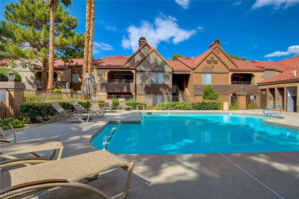 2200 Fort Apache, Las Vegas, NV 89117