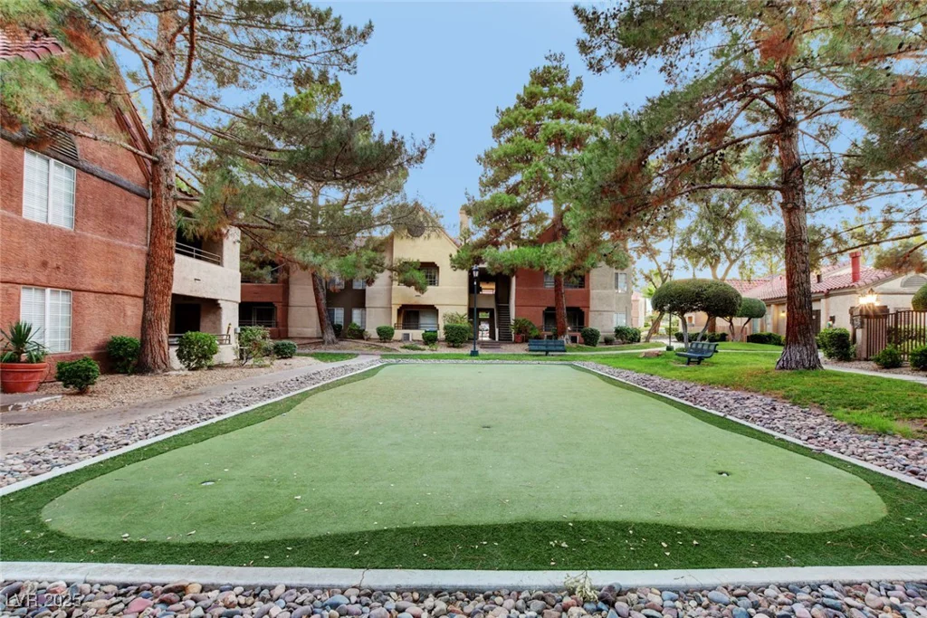 2200 Fort Apache, Las Vegas, NV 89117