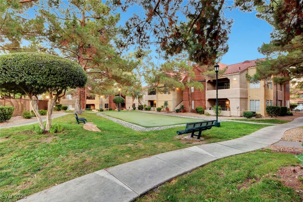 2200 Fort Apache, Las Vegas, NV 89117