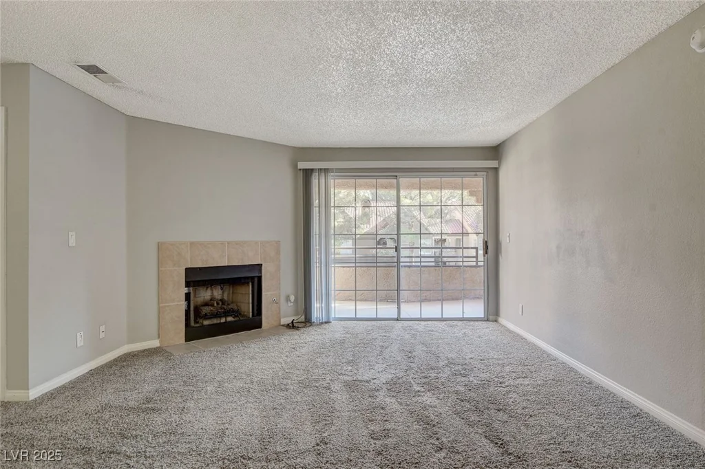 2200 Fort Apache, Las Vegas, NV 89117