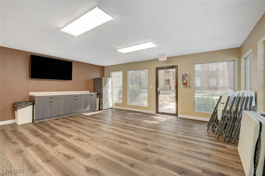 2200 Fort Apache, Las Vegas, NV 89117