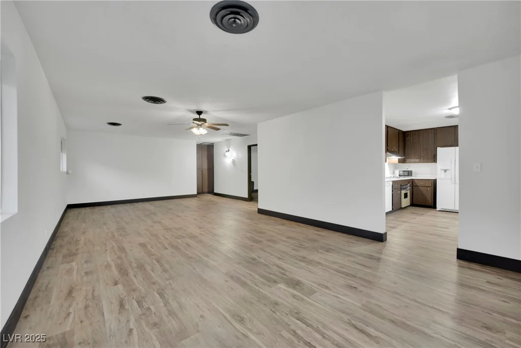 4151 Calimesa, Las Vegas, NV 89115