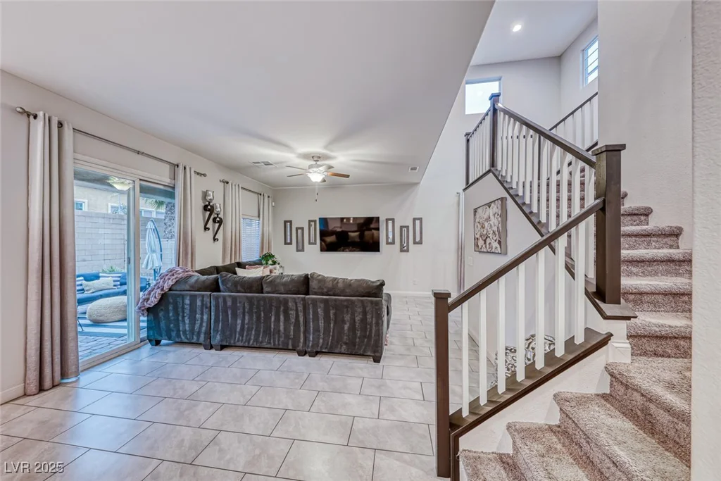 200 Denette, North Las Vegas, NV 89031