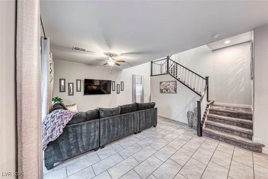 200 Denette, North Las Vegas, NV 89031