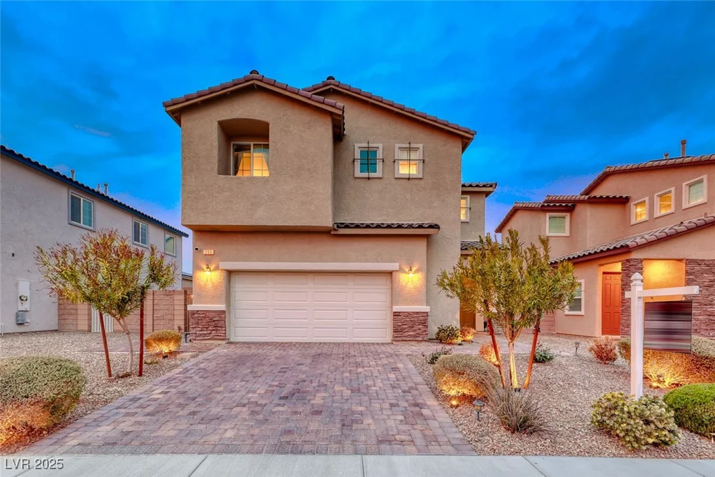 200 Denette, North Las Vegas, NV 89031