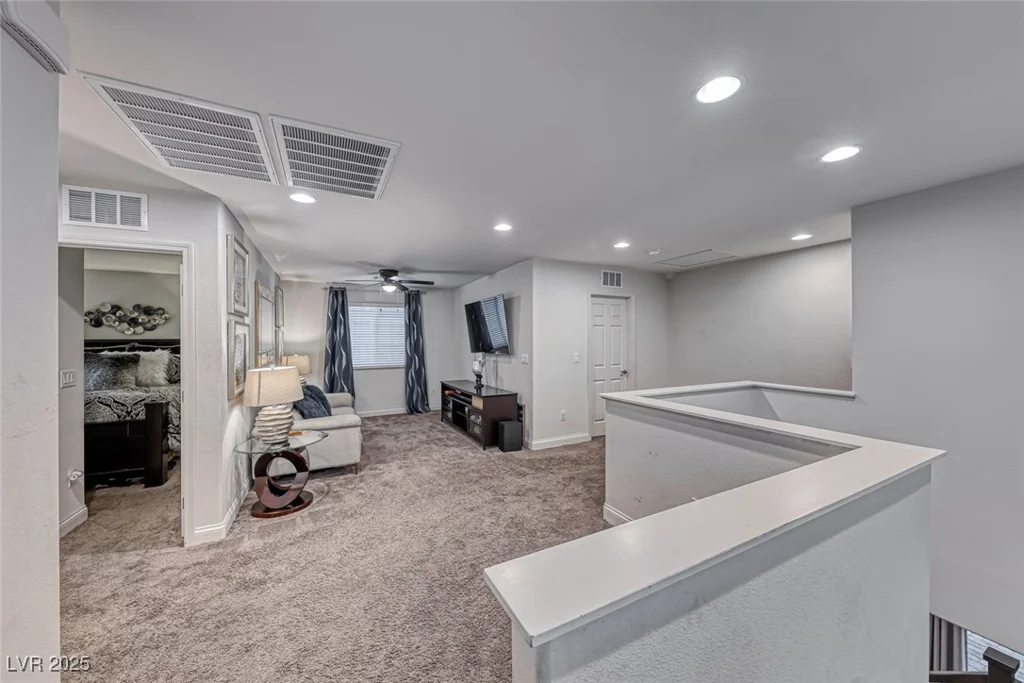200 Denette, North Las Vegas, NV 89031