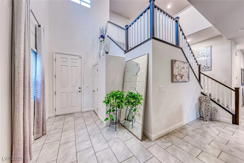 200 Denette, North Las Vegas, NV 89031