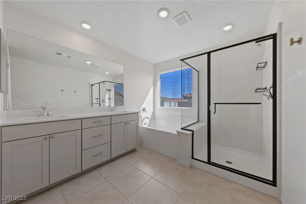 9062 Lucky Crest, Las Vegas, NV 89113