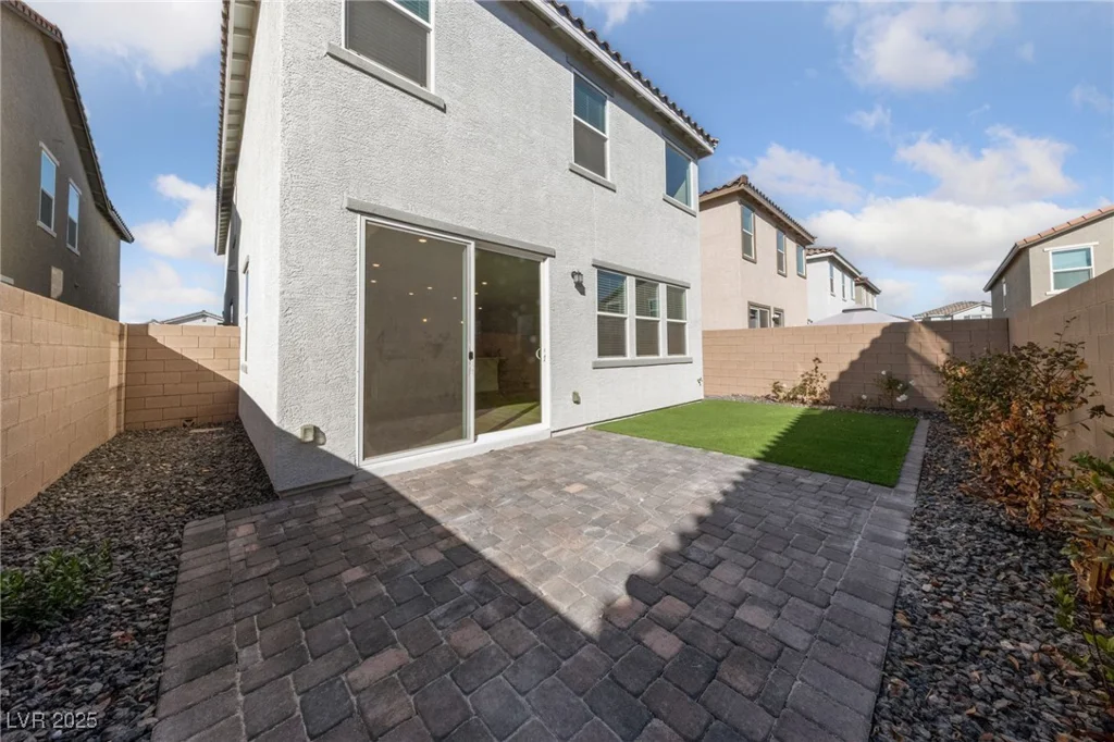 9062 Lucky Crest, Las Vegas, NV 89113
