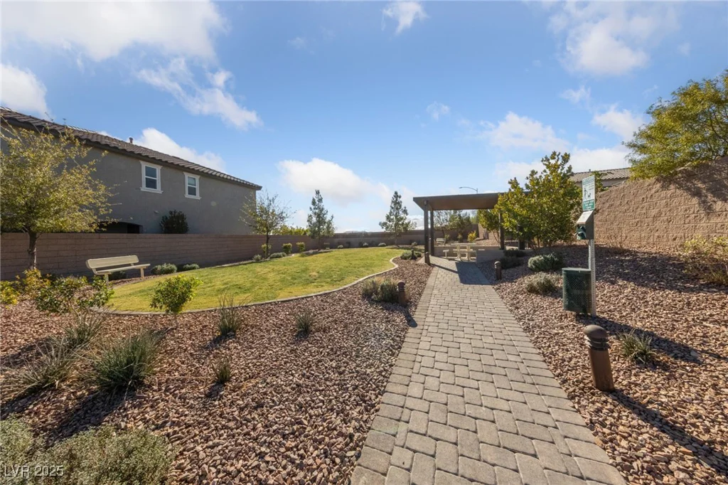 9062 Lucky Crest, Las Vegas, NV 89113