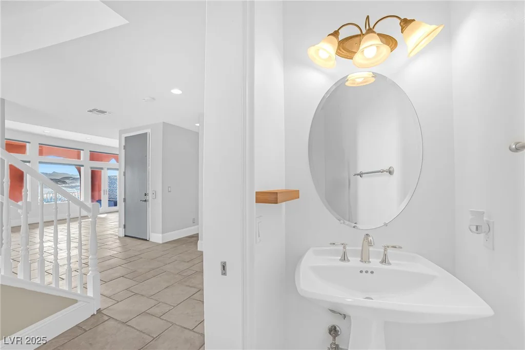 24 Cerchio Alto, Henderson, NV 89011