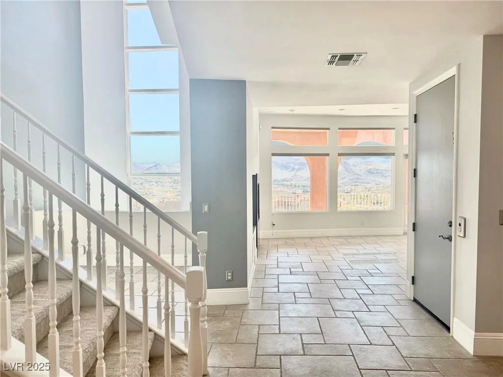 24 Cerchio Alto, Henderson, NV 89011