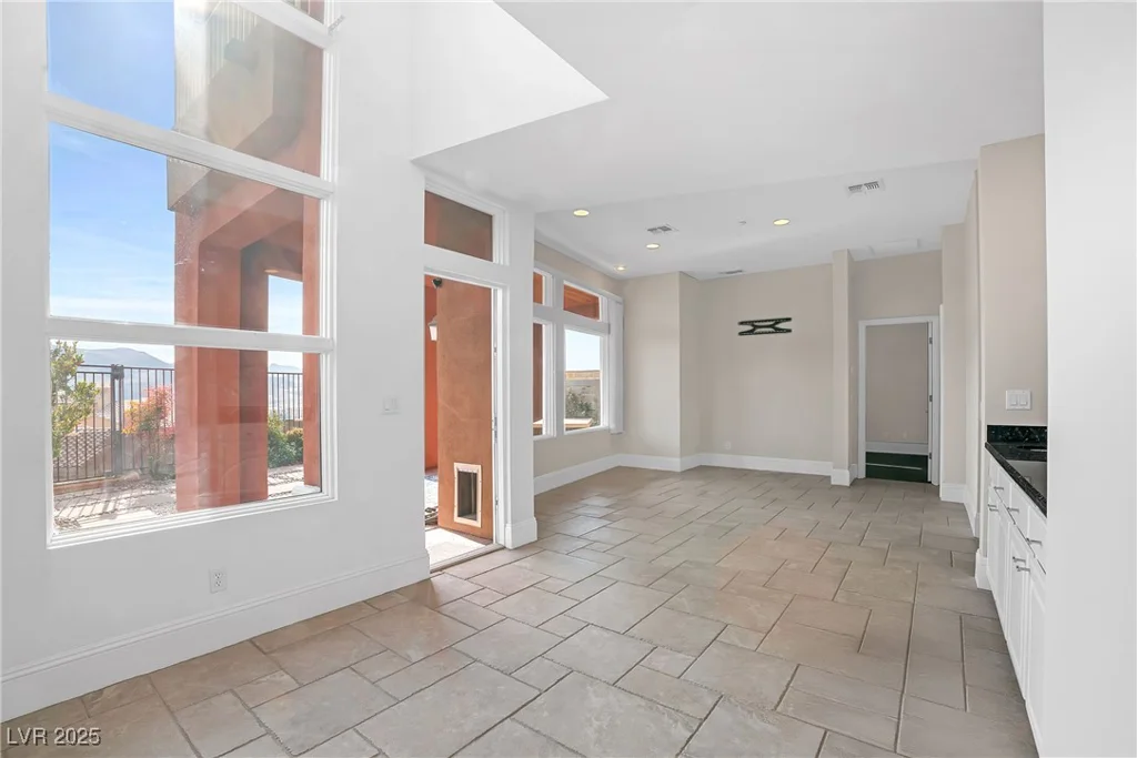 24 Cerchio Alto, Henderson, NV 89011