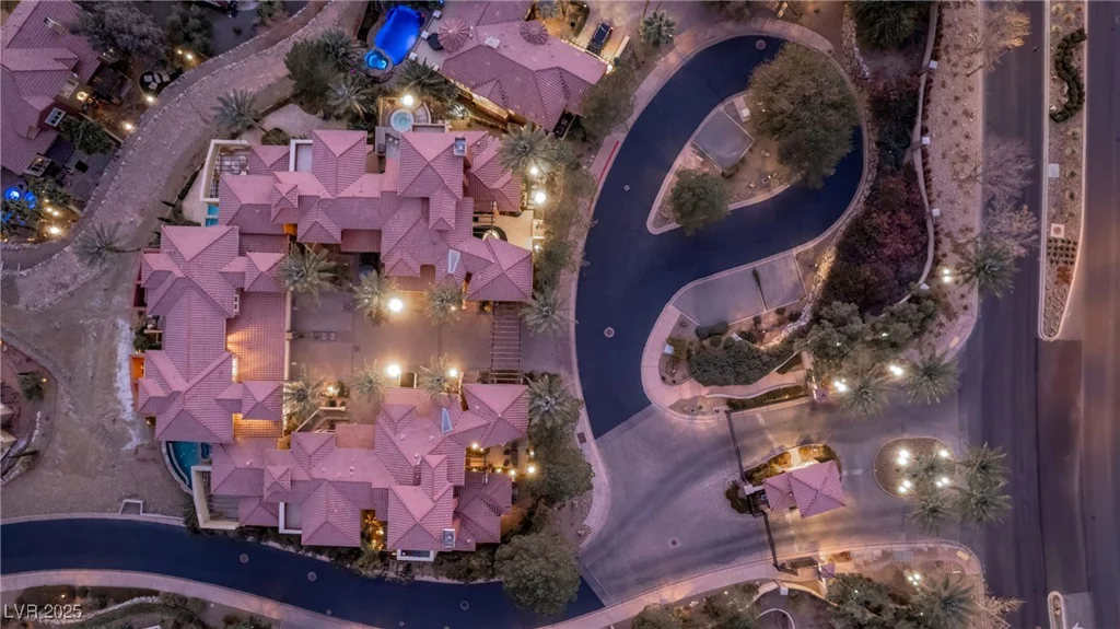 24 Cerchio Alto, Henderson, NV 89011
