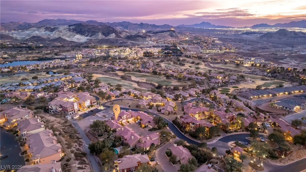 24 Cerchio Alto, Henderson, NV 89011