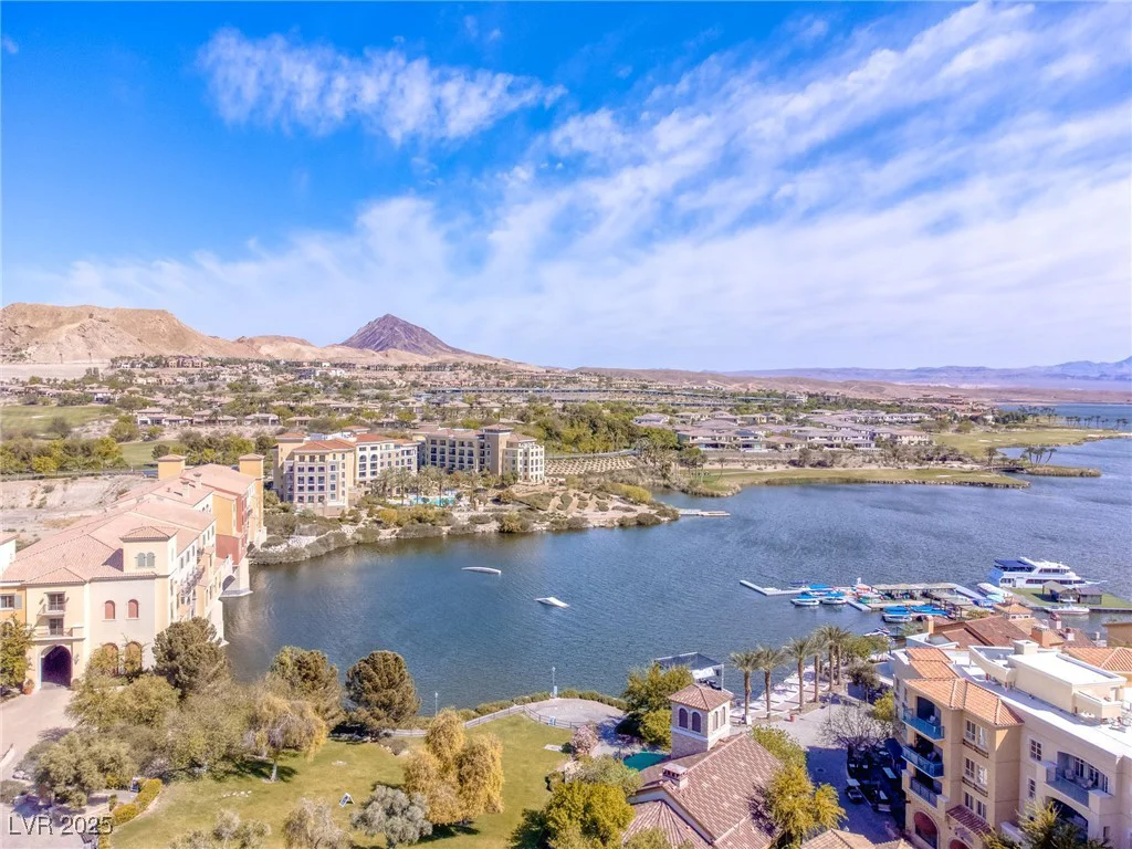 24 Cerchio Alto, Henderson, NV 89011