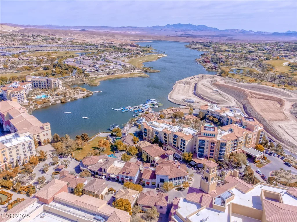 24 Cerchio Alto, Henderson, NV 89011