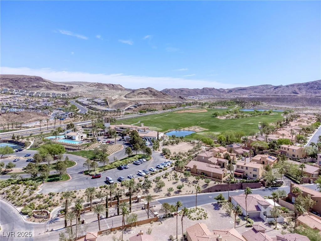 24 Cerchio Alto, Henderson, NV 89011