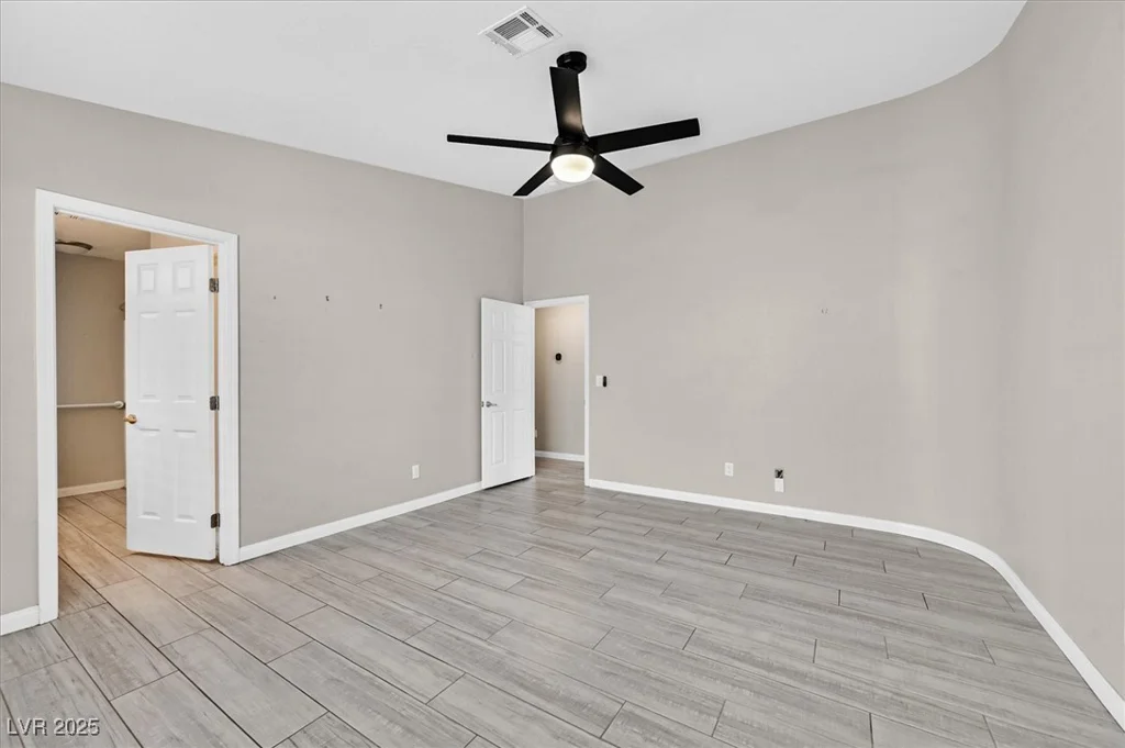 8201 Lake Isle, Las Vegas, NV 89145