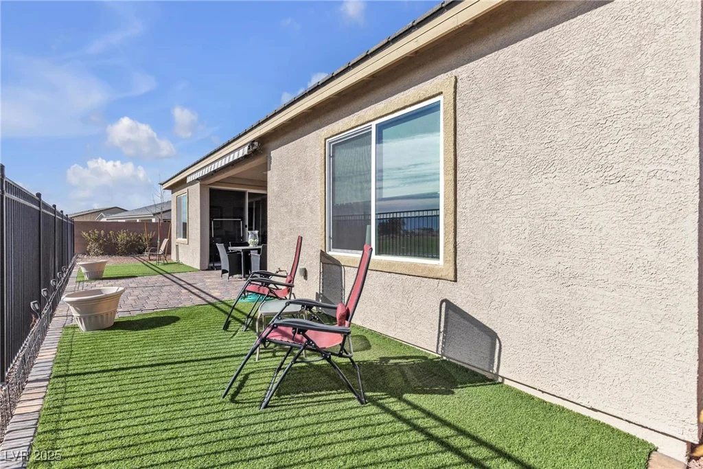 4267 Highvale, Pahrump, NV 89061