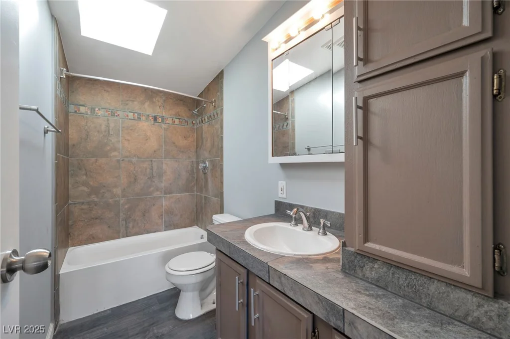 4682 Madera, Las Vegas, NV 89121