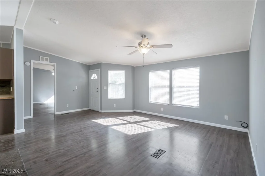 4682 Madera, Las Vegas, NV 89121