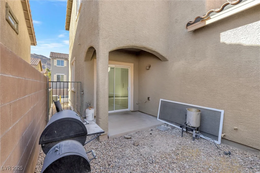4050 Sparrow Rock, Las Vegas, NV 89129