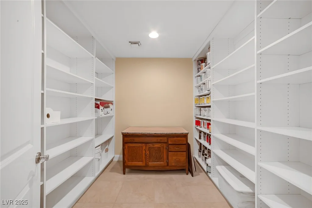250 Tonalea, Henderson, NV 89015